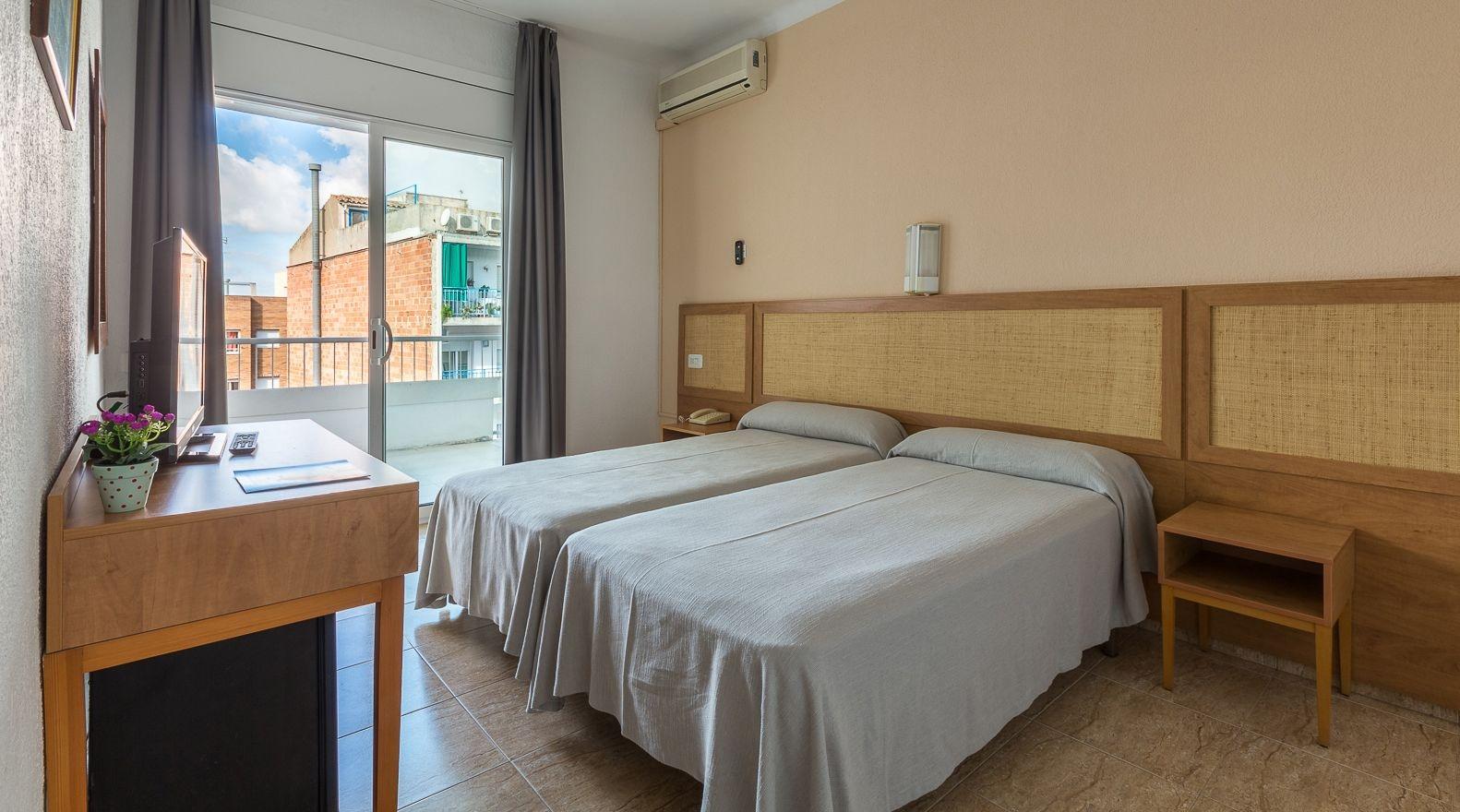 Hotel Apartamentos Solimar Calafell Esterno foto